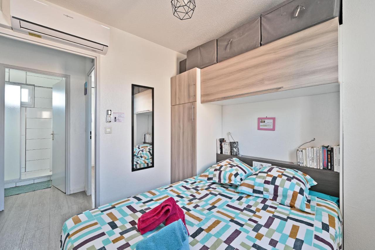 Le Petit Bonheur - Place Parking Privee - Clim - Terrasse - Piscine Partagee - Proche Parc Spirou Saint-Saturnin-les-Avignon Екстер'єр фото